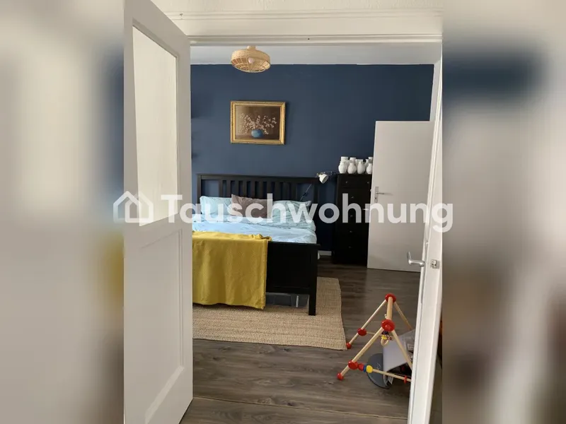 Tauschwohnung: 4-Zimmer Wohnung in Berlin Neu-Westend